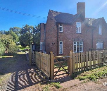 3 bedroom semi-detached house to rent - Photo 4