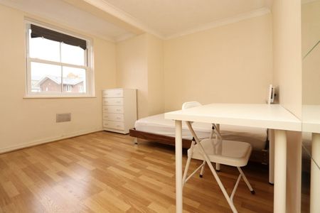 Room in a Shared Flat, Saunders Ness Road, E14 - Photo 2
