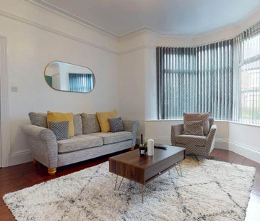 1 bedroom in a house share to rent - Photo 4