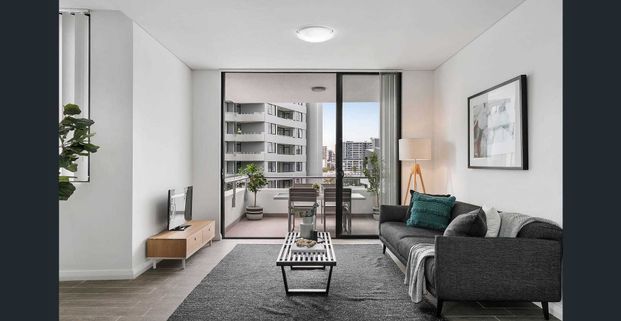 Nice two bedroom apartment for lease - Photo 1