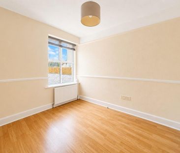 1 bedroom in a house share to rent - Photo 6