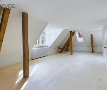 3.5-Zimmer-Attikawohnung mit Seesicht in der historischen Villa Abegg - Photo 4