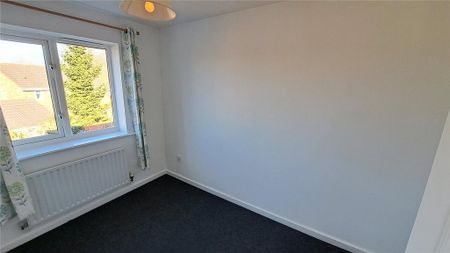 2 bedroom semi-detached house to rent - Photo 2
