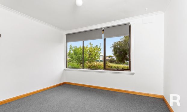 10 Mackay Street, Mayfield TAS 7248 - House For Rent - $410 | Domain - Photo 1