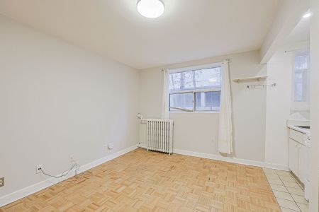 For Lease - 33 Maitland Street Unit# 106, Toronto, Ontario - Photo 3