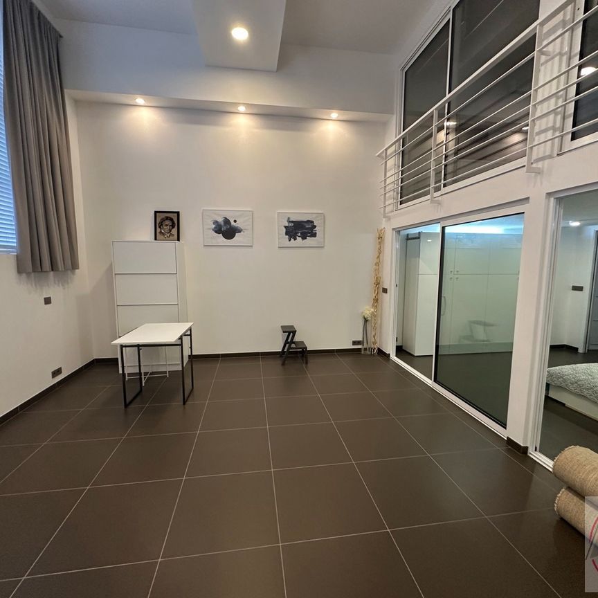 Loft - te huur - Photo 1