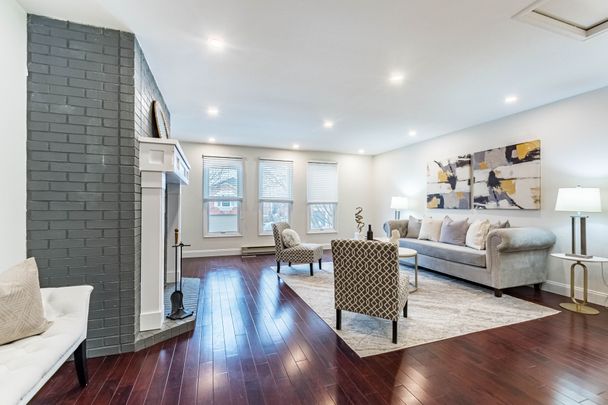 For Lease - 5255 Astwell Avenue, Mississauga, Ontario - Photo 1