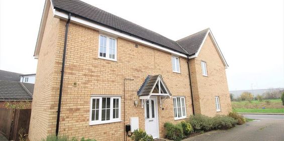 3 bedroom semi-detached house to rent - Photo 3