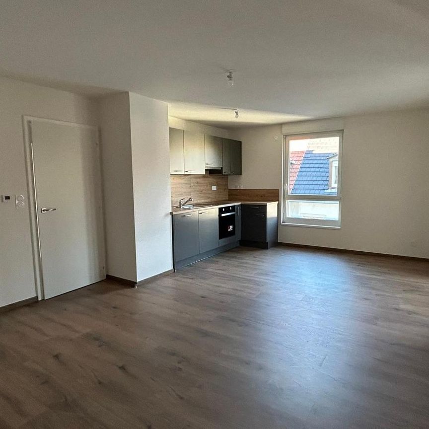 Location Appartement 3 pièces 62m² MULHOUSE 68200 - Photo 1