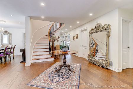 For Lease - 22 Chip Court, Richmond Hill, Ontario - Photo 3