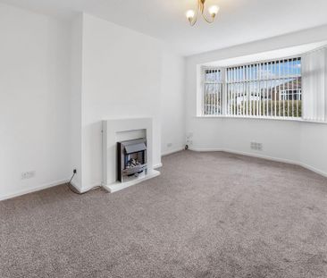 3 bedroom semi-detached bungalow to rent - Photo 1
