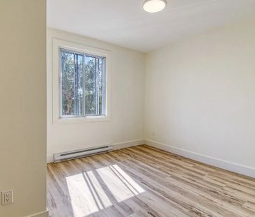 5140 Avenue Randall apartment — Montréal, QC (2-Bedroom) - 2 Bedroom - Photo 6