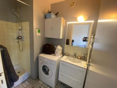 Location Appartement 2 pièces 40m² LA ROCHE POSAY 86270 - Photo 5