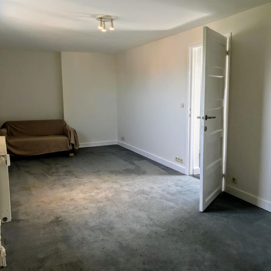 Flat - for rent - Photo 1