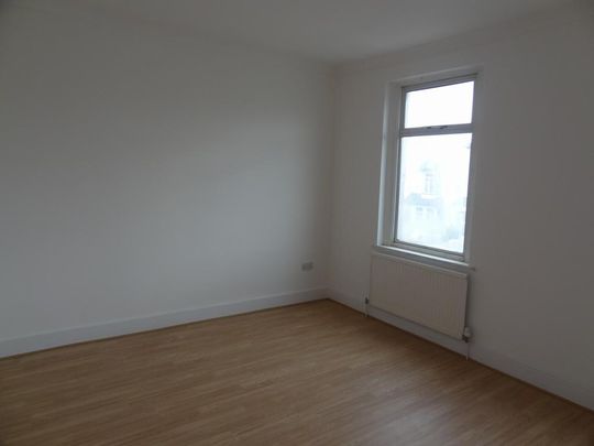5 bedroom terraced house to rent - Photo 1
