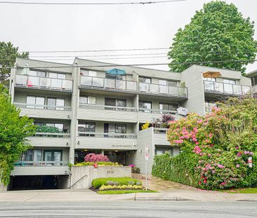 Bright 1 bed condo in Ambleside - Photo 2