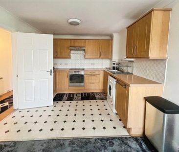 2 bedroom apartment to rent - Photo 5