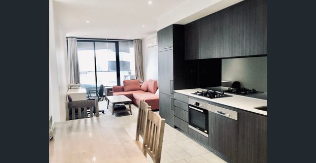 Furnished Two Bed Apartment in Prime Location - Photo 1