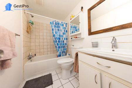 2539 Chemin Ste-Foy - Photo 4