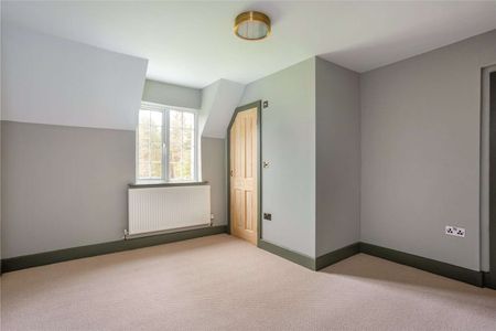 A beautifully refurbished cottage in an idyllic rural location with far reaching views. - Photo 5