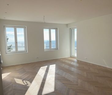 Lichtdurchflutete, modern Wohnung mit Altbaucharme - Photo 1