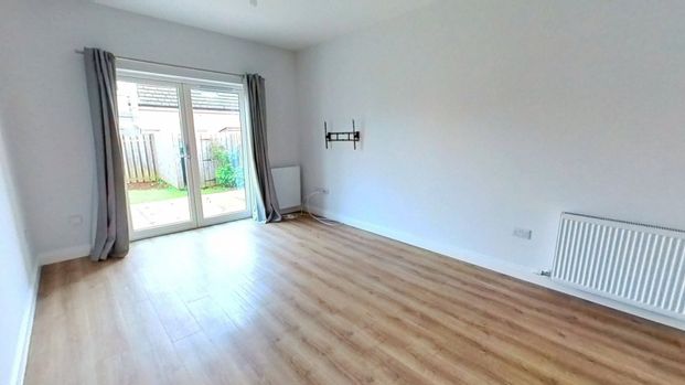 4 bedroom house to rent - Photo 1