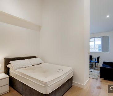 Sail Loft Court, London - Photo 4