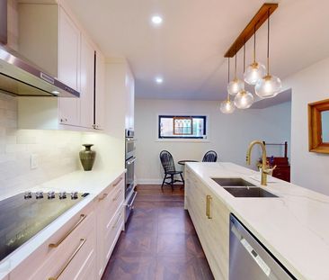 For Lease - 90 Burnhamthorpe Road Unit# Main & Upper, Toronto, Ontario - Photo 6