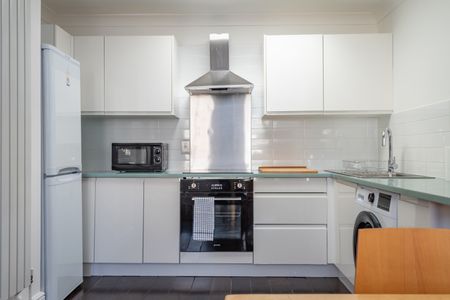 1 Bed Flat, Wontner Close, N1 - Photo 3