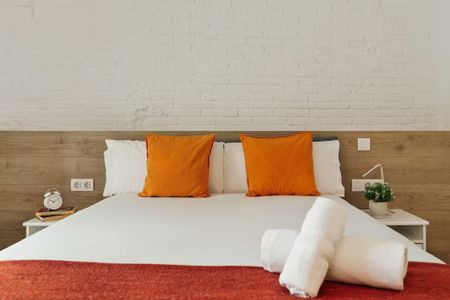 Carrer de Balmes, Barcelona, Catalonia 08007 - Foto 2