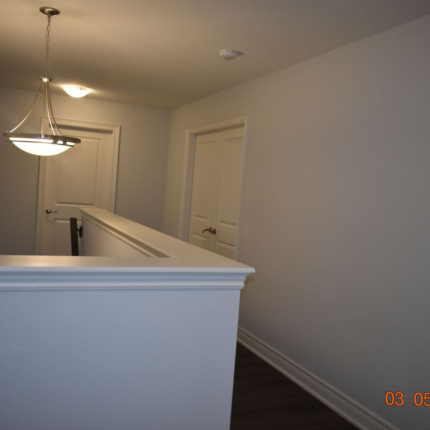 For Lease - 106 Ridge Road Unit# MAIN, Fort Erie, Ontario - Photo 1