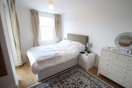 Bakhaty House, Jewry Street, Winchester, SO23 - Photo 4