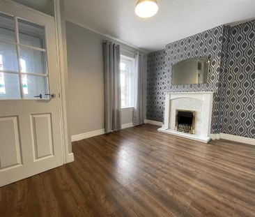 32 Donaghadee Road, Newtownards, BT23 7ET - Photo 1