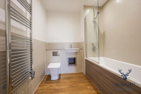 2 bedroom apartment to rent - Photo 5