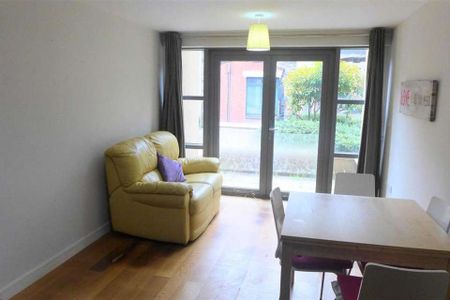 2 bedroom flat to rent - Photo 5