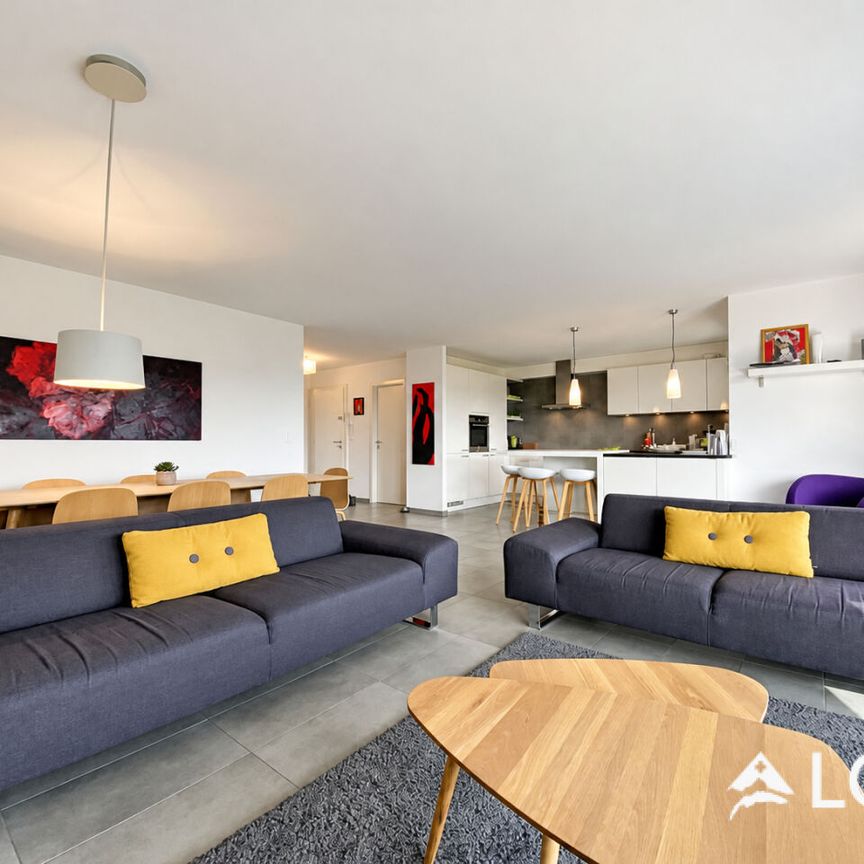 Magnifique appartement meublé de 4,5 pièces - Terrasse - Vue lac - Foto 1