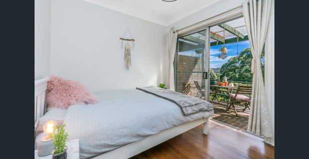 Superb One Bedder with Leafy Northerly Views - Photo 1