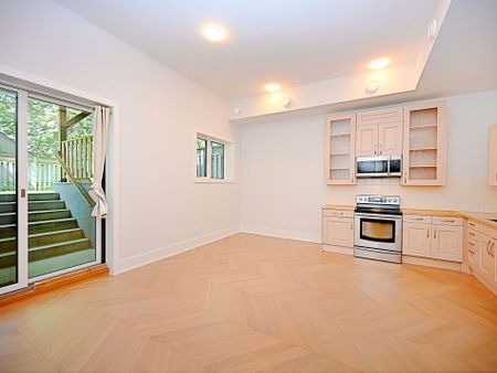 For Lease - 50B Woodlawn Avenue, Mississauga, Ontario - Photo 4