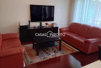 T2 ao Marquês em Condomínio Fechado de Luxo