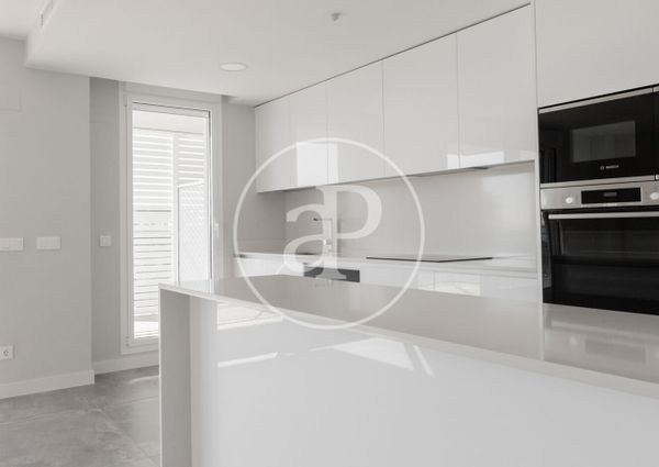 Flat for rent in Badalona