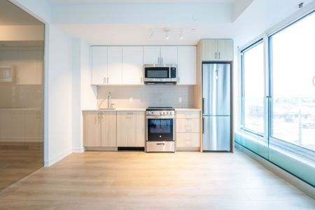 For Lease - 1195 The Queensway Street Unit# 309, Toronto, Ontario - Photo 2