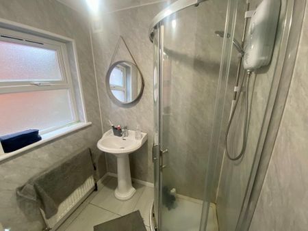 15 Carmel Street, Belfast, BT7 1QE - Photo 2