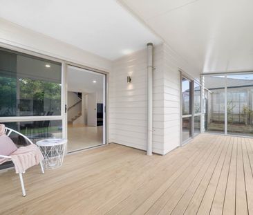 Spacious Family Home in Browns Bay - Photo 5