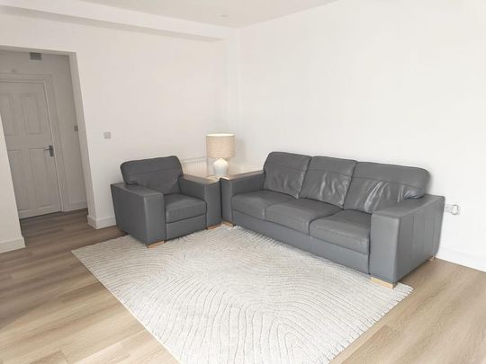 1 bedroom in a house share to rent - Photo 1