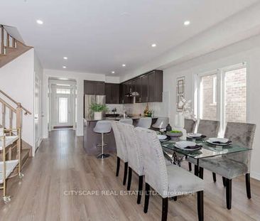 Semi-Detached Home For Lease | X7370714 - Photo 4