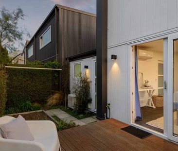 ADDINGTON - 3 BEDROOMS, 2 BATHROOMS, 2 HEATPUMPS, SINGLE GARAGE, CA... - Photo 5