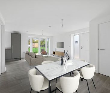 Guild House - Photo 2