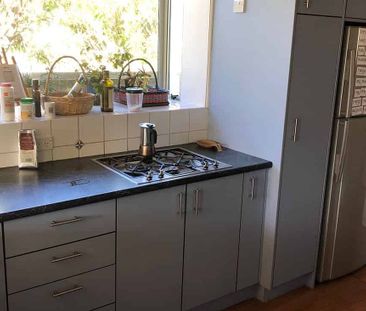 Large, warm 3 bedroom home, Hoon Hay - Photo 3