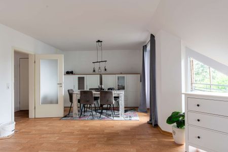 Helle 2-Zimmer-Wohnung mit Balkon in zentraler Lage. Obj. 9243 - Photo 2