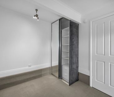 Charming Character Home - Photo 3